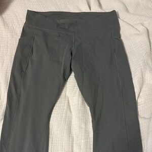 Pact pocket leggings NWT